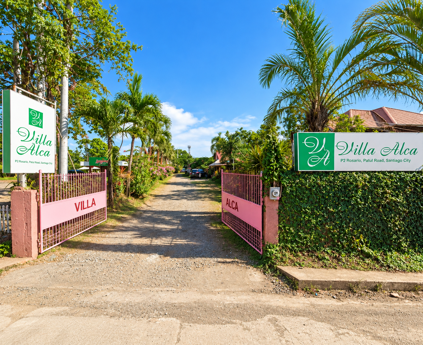 Villa Alca’s entrance and sign along Patul Road